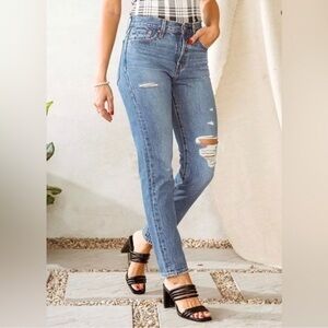 Levi’s Wedgie Distressed Jeans